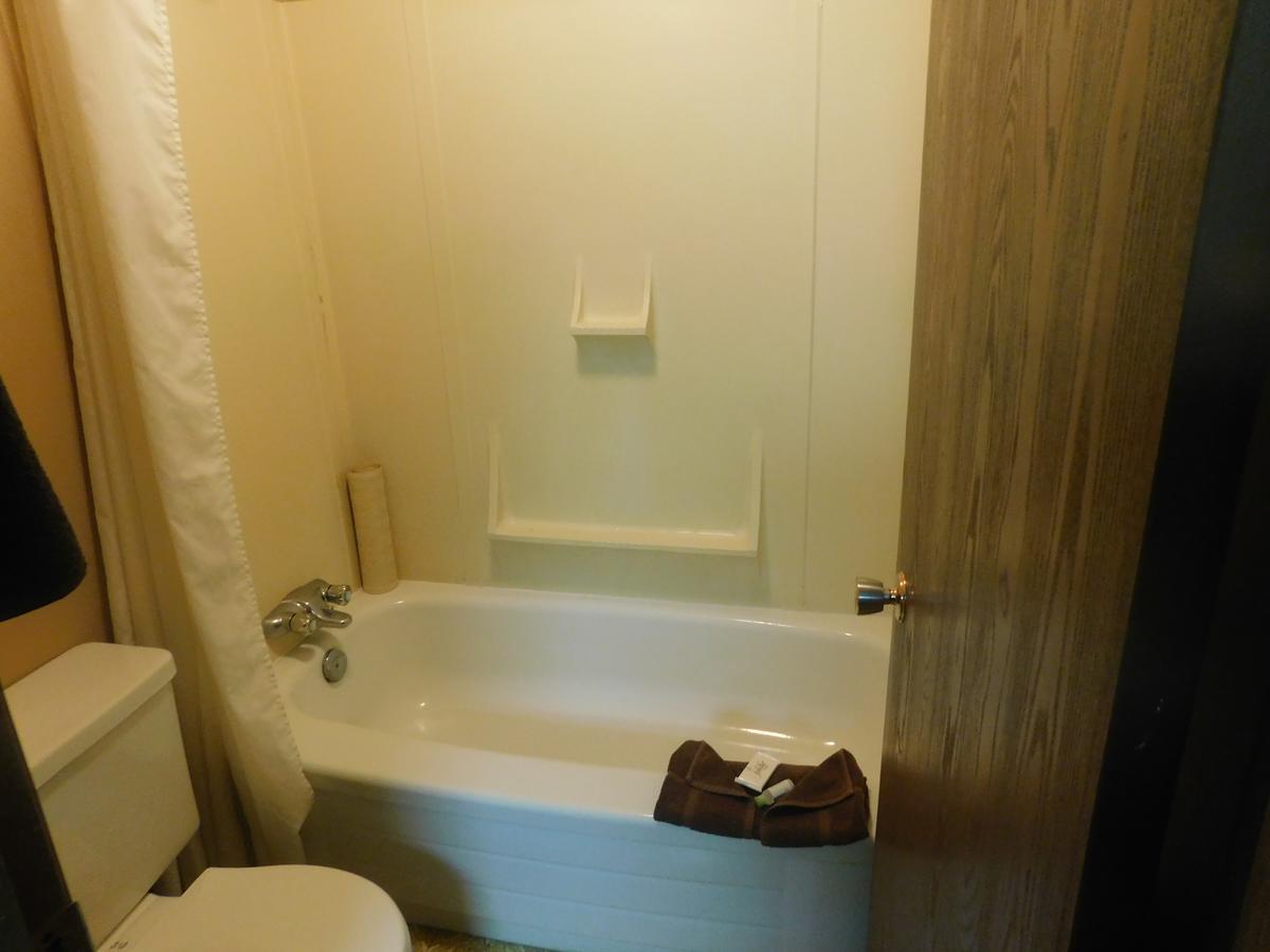 Arrowhead Motor Inn Wynyard Екстер'єр фото